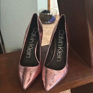Calvin Klein Women's Pink Metallic Heels 8.5M